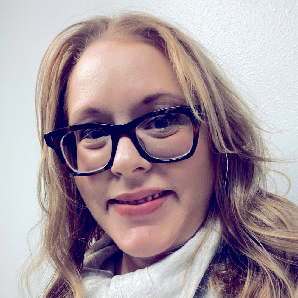 Meet your Posher, Kylie